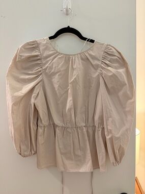 Zara Women's Puff-Sleeve Peplum Top in Beige